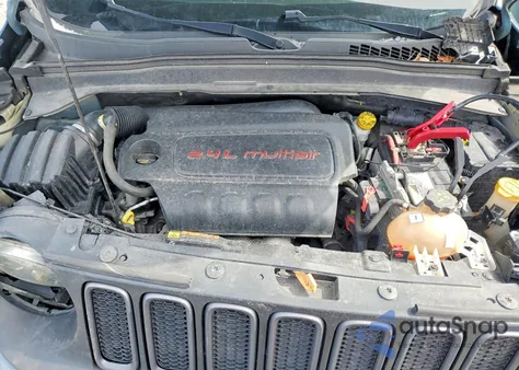 2016 Jeep Renegade Trailhawk z USA, uszkodzony, nr VIN ZACCJBCT5GPC87884